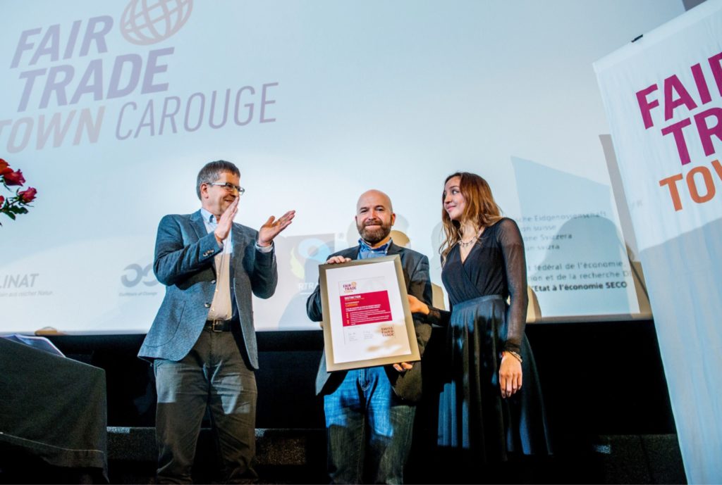 La Ville de Carouge a officiellement reçu la distinction du commerce équitable de Swiss Fair Trade.