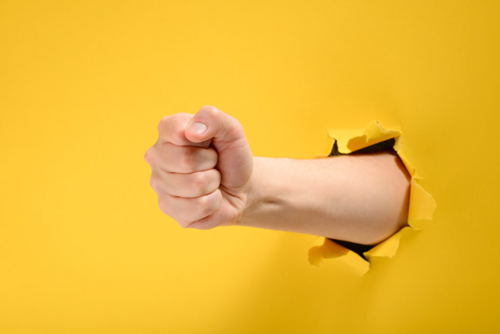 In diesem Learning Forum soll den Teilnehmenden ermöglicht werden die Wirkungszusammenhänge des Fairen Handels zu erkennen und in einer Theory of Change anzuordnen. Mittels der erarbeiteten Indikatoren wird den Teilnehmenden eine konkrete Hilfestellung mit auf den Weg gegeben werden, um den Mehrwert des Fairen Handels konkret und greifbar nachzuvollziehen.